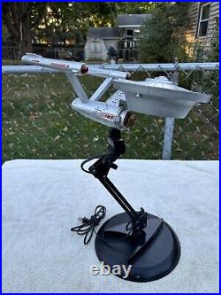 1999 Star Trek USS Enterprise NCC-1701 Poseable Lamp & Nightlight