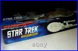 Art Asylum Star Trek Starship Legends Uss Enterprise 1701-b (2014, Works)
