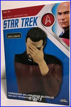 Authentic NEW STAR TREK RIKER FACEPALM BUST PAPERWEIGHT SCULPTURE ICON HEROES
