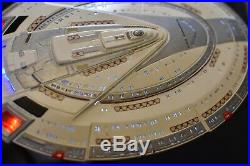 Built LED Lighted withstand Star Trek USS ENTERPRISE E Movie model First Contact