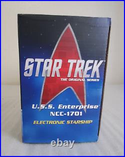 Diamond Select Star Trek Electronic Starship Legends U. S. S. Enterprise NCC-1701