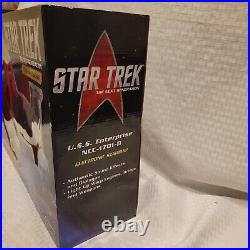 Diamond Select Star Trek U. S. S. Enterprise NCC-1701-D Electronic Starship Picard