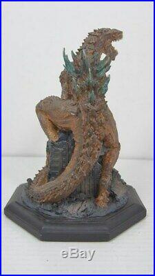 Earth Trek Godzilla / Movie Released In 1998 3D Works Statue Serial No. Yes