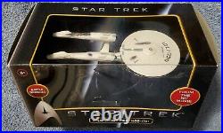 Mattel Hot Wheels Star Trek U. S. S. Enterprise NCC-1701 Movie Battle Damage P8517