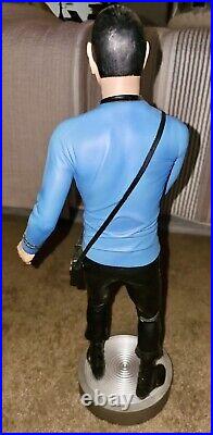 Mr. Spock Star Trek Lim. Ed. Statue Hollywood Collectibles #127 with Original Box