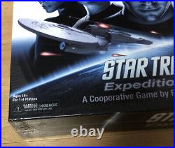 New 2011 Star Trek Expeditions Wizkids Board Game W Heroclix Miniatures & Cards