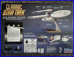 Playmates Toys Classic Star Trek U. S. S. Enterprise 1995 Lights & Sounds NRFB