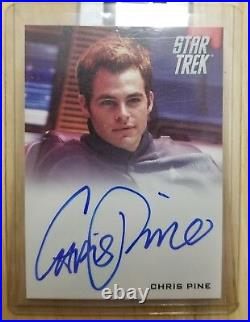 Rittenhouse Star Trek The Movie 2009 Auto Autograph Card Chris Pine as Kirk