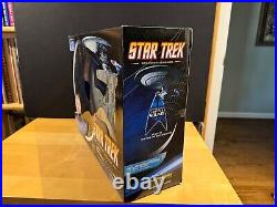 STAR TREK NG U. S. S. ENTERPRISE NCC-1701-D Electronic Starship NIB New In Box