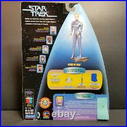 Seven of Nine Silver Target Starfleet Command Star Trek Voyager Playmates MOC 99