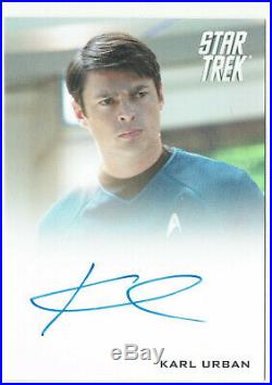 Star Trek 2009 Movie Autograph Card Karl Urban as Bones (McCoy)