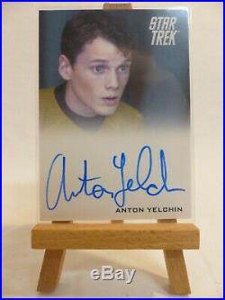 Star Trek 2009 movie trading card autograph Anton Yelchin as Chekov