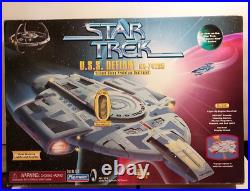 Star Trek Deep Space 9 Uss Defiant Valiant Class Prototype Destroyer Playmates