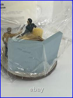 Star Trek Hawthorne Village Squire of Gothos & Gamesters of Triskelion COA A0977