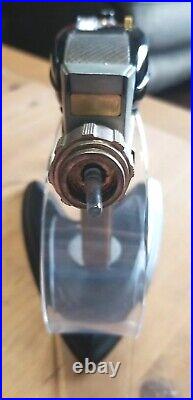 Star Trek Phaser 30th Anniversary Franklin Mint 1995 Limited Edition With Stand