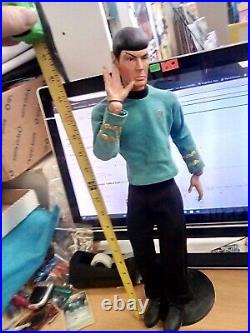 Star Trek Spock, 19 Talking Action Figure (withStand), 2008 Diamond Comic Dist