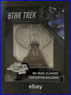 Star Trek U. S. S. Defiant NX-74205 Cloaked Convention exclusive NEW /2500