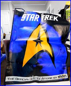 Star Trek the Official Store Large Convention Bag signed NICHELLE NICHOLS B24