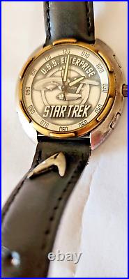 Star trek 1995 U. S. S. Enterprise Startrek watch in box fossil limited edition