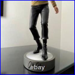 William Shatner Star Trek Auto Kirk Statue Figurine